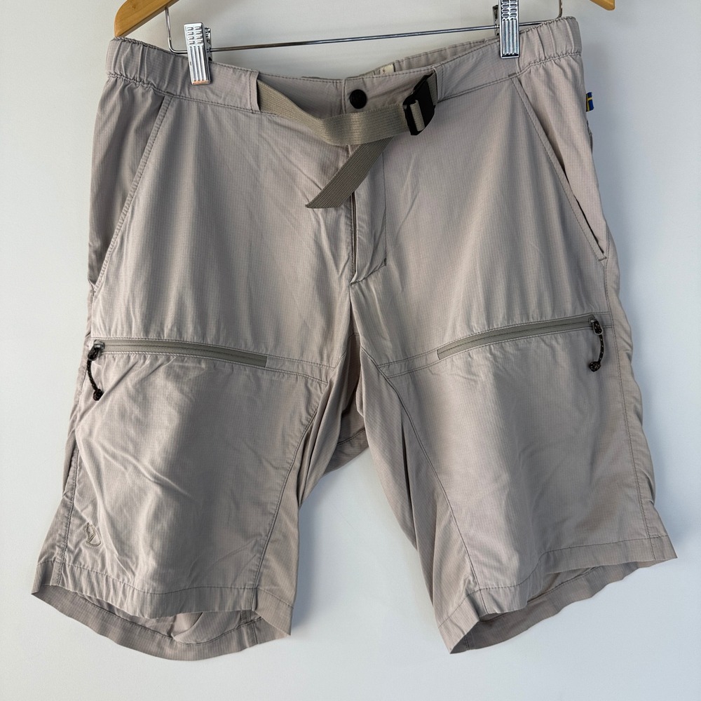 Fjallraven High Coast Hike Shorts Mens 30-31 Gray 82894 Ripstop Stretch Belted